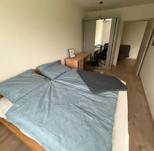 Modern Aparment In Moruse Compex With Free Parking